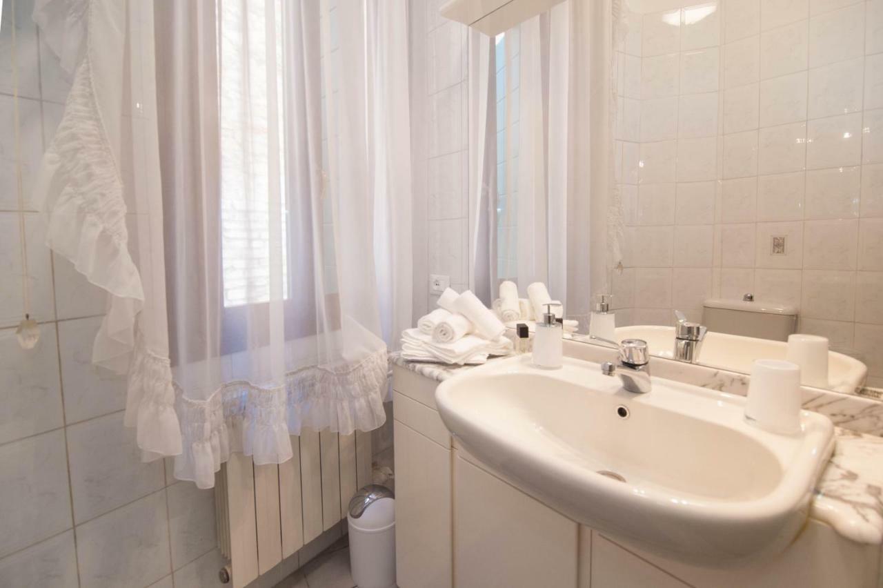 Riva Excelsior Apartment Venesia Bagian luar foto